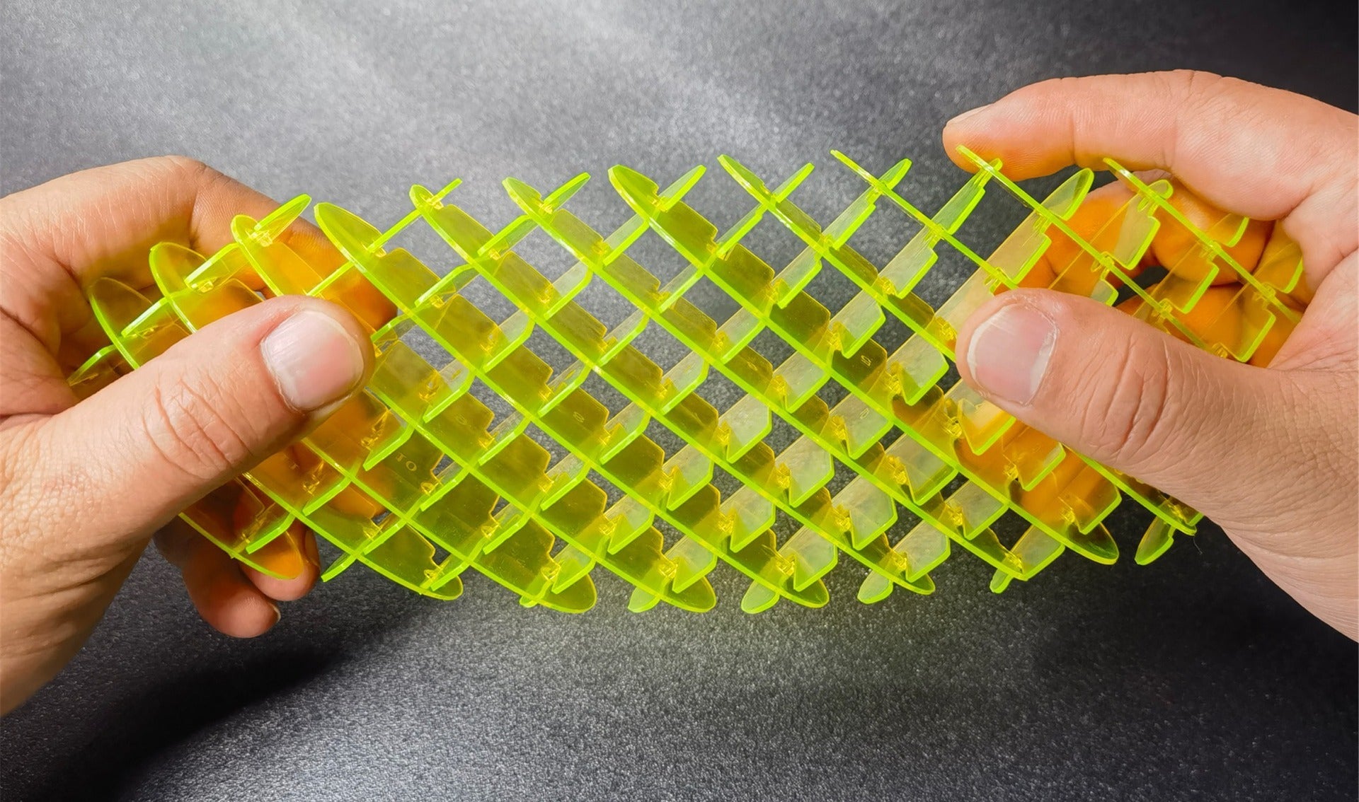 Decompression Finger Cube Six-sided Pressing Flip Toy b39c3864 17cc 4a95 8eca a22f52047721