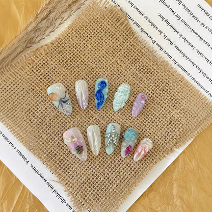 Hand-painted Happy Underwater World White Advanced Long Manicure b44797ab acca 468e 9242 c5f4503992c3