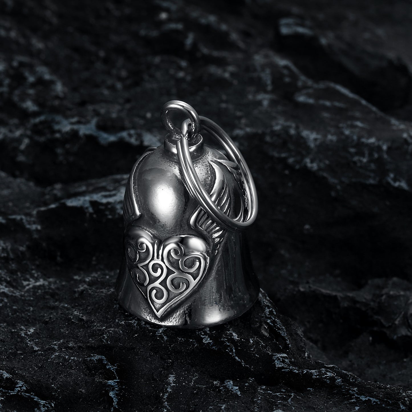 European And American Retro Biker's Style Domineering Angel Wings Love Bell Stainless Steel Bell Pendant b493d6eb 7f0a 4f3d a