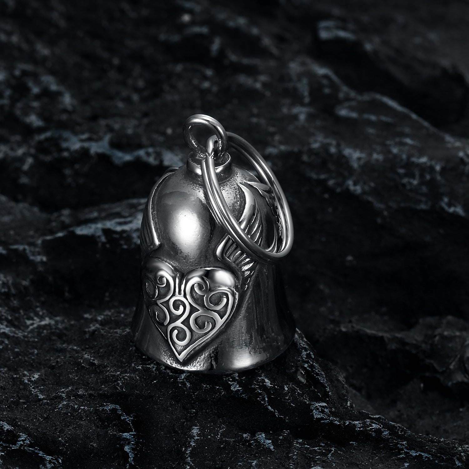 European And American Retro Biker's Style Domineering Angel Wings Love Bell Stainless Steel Bell Pendant b493d6eb 7f0a 4f3d a