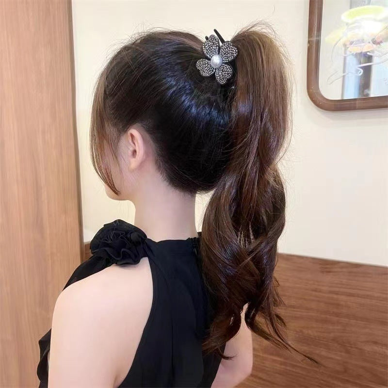 Temperament Entry Lux Bun Small Jaw Clip Advanced Sense b521d99e 6012 4cf6 a72c 6b1c01f08125
