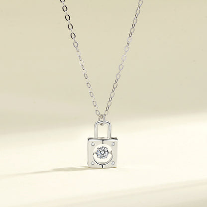 Heart Lock Smart Necklace Female Fashion Short Pulsatile Heart Jeweled Pendant Ornament Wholesale b5ede06e 021a 456a bd78 150