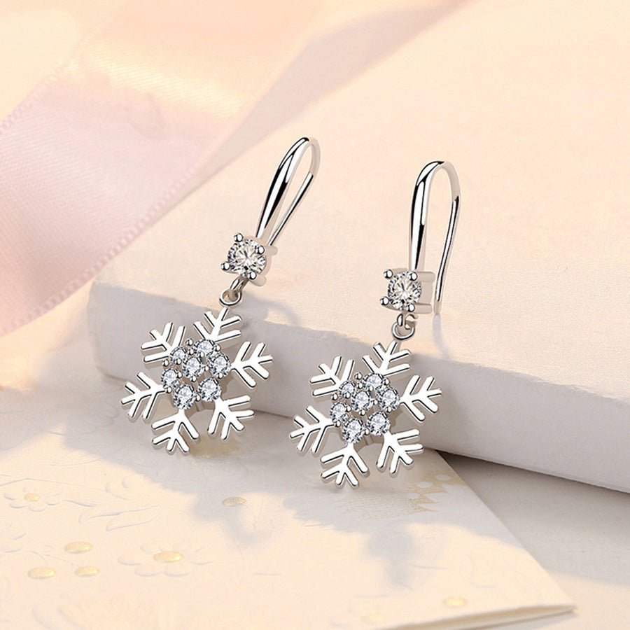 Temperament Snowflake Earrings With Rhinestones Fashion Personalized Christmas Earrings For Women Jewelry b642c809 886c 4cd5 