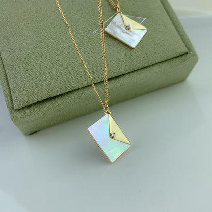 Fashionable All-match White Shell Envelope Pendant Necklace b7d5d9f3 a999 45a4 9cc3 3002d3db9ad9