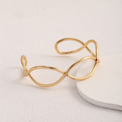 Irregular Gold Wave Bracelet Adjustable b8bc1b77 3d14 4355 beb8 20567e511294
