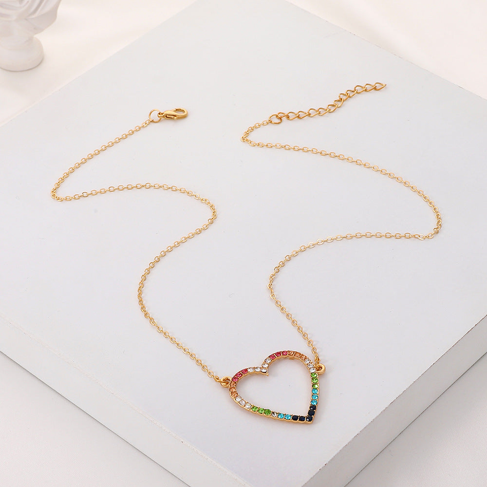 European And American Simple Colored Loving Heart Necklace Ins Fashion Hollowed-out Peach Heart b9e685aa c657 497a 8679 04aed