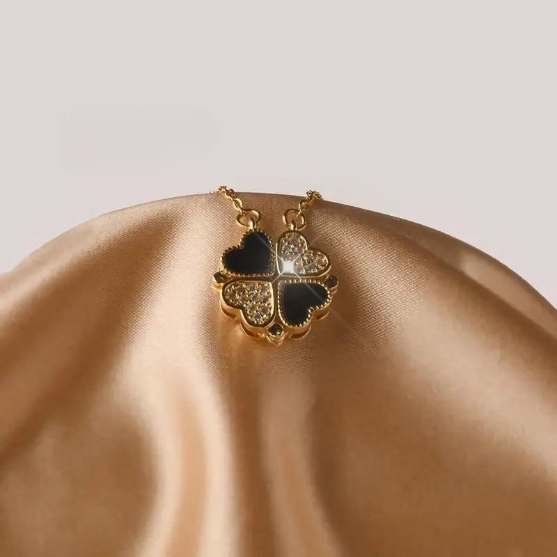 Four-Leaf Clover Pendant Necklace Temperament Entry Lux Niche Design ba1a928f 195e 42e8 b158 a9fd0a49a39f