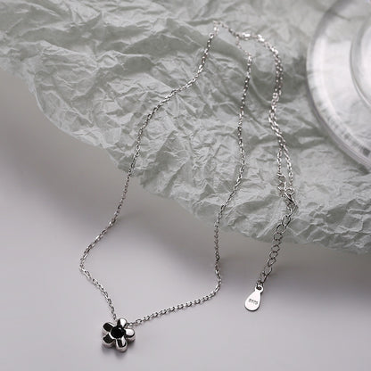 Flower Inlaid Black Diamond Necklace Pendant baa9cf67 8083 4b29 8a72 1a3beb75deb2