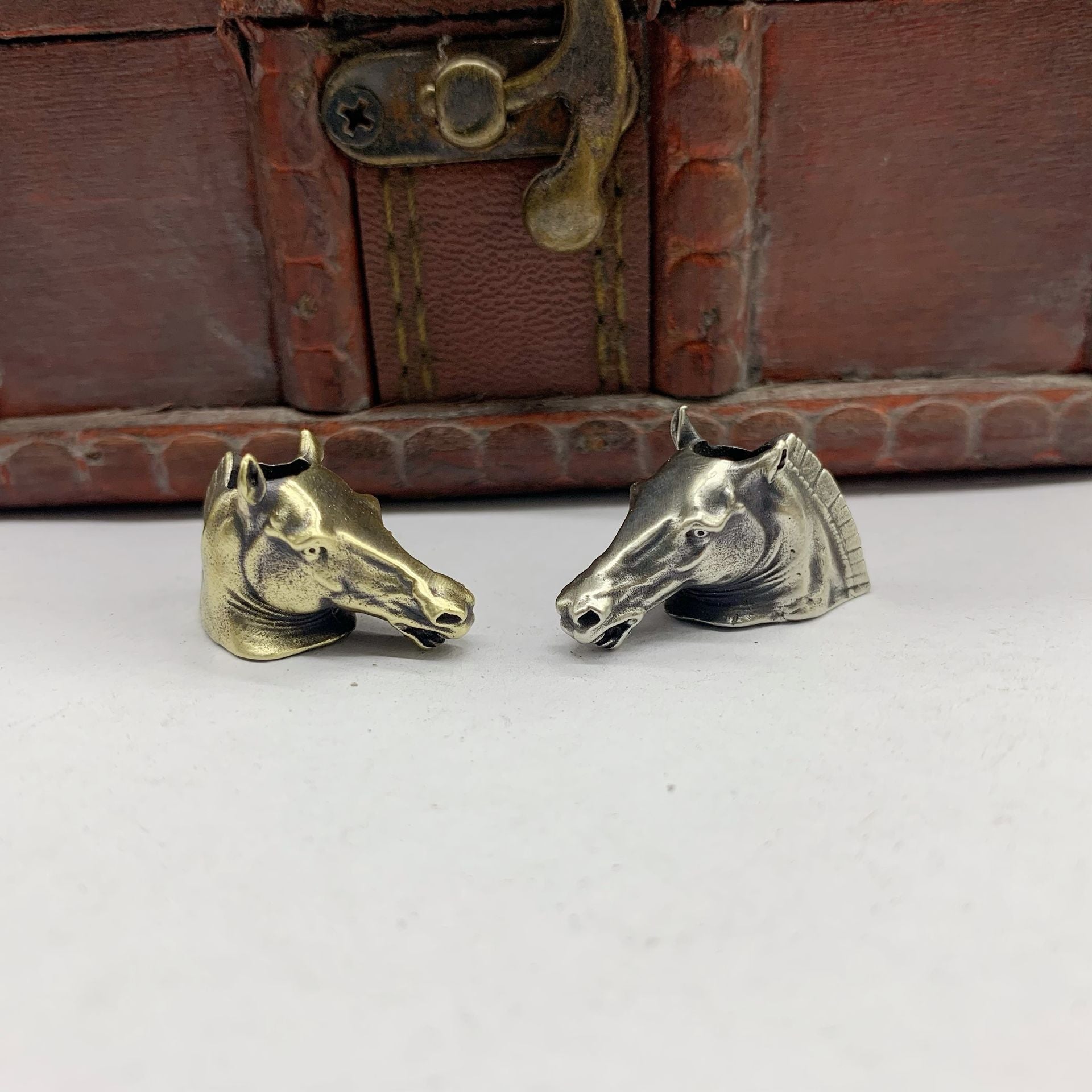 Brass Zodiac Horse Head Pendant White Copper Horse Small Pendant Mongolian Style Personality Parachute Cord Pendant Clothing 