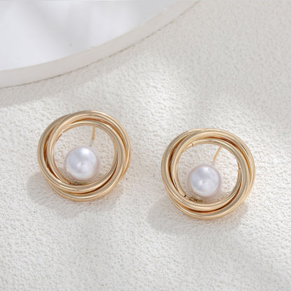 Exaggerated Large Pearl Earrings Female Special-interest Design bc4bda2e fd81 4f5e bf24 bebf1f666c7f