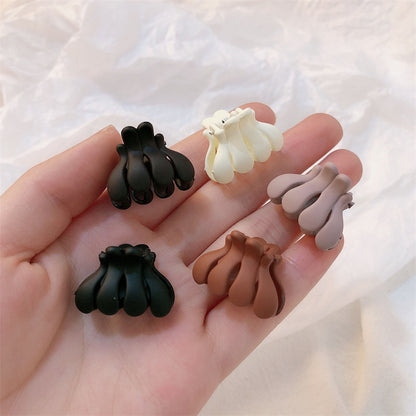 Women's Hair Clip With Frosted Back Of The Head Spoon bc991de4 6781 4368 bd84 2fbdf13c8bb3