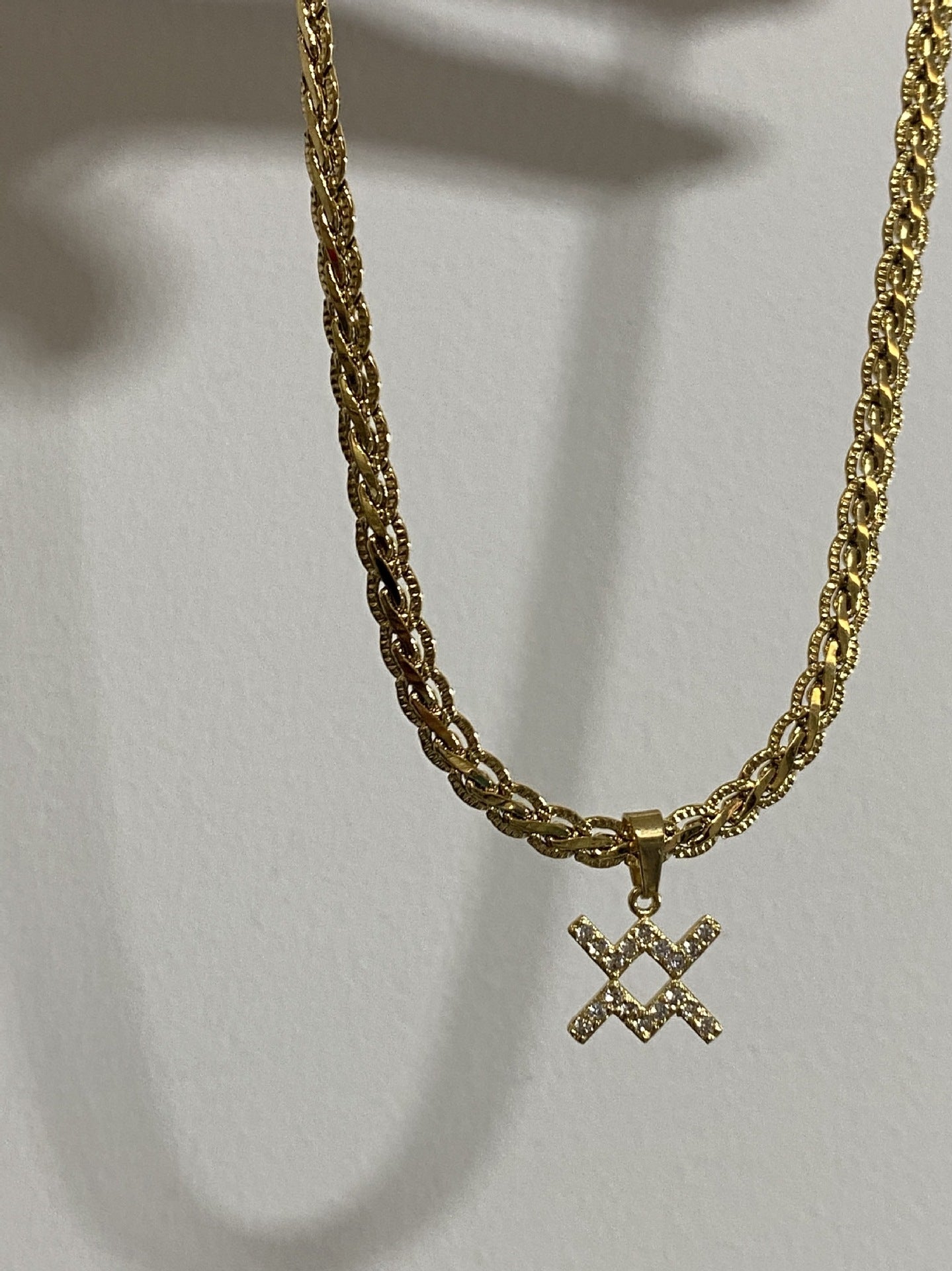 Vintage 18k Gold Plated Diamond Constellation Clavicle Necklace bcf7ac4e 8038 4926 8a4d 9b1e3dd837b3