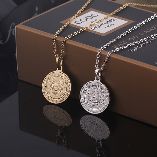 European And American Ins Style Women's Copper Round Retro Necklace bd8b6e5b 383e 46d4 8e24 534620f839cd