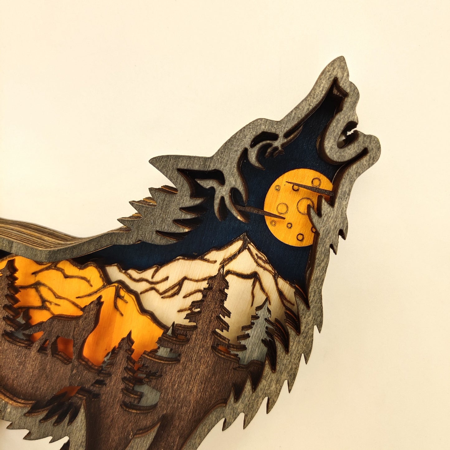 Christmas Decoration Wooden Animal Carving Handcraft Gift Wall Hanging Sculpture 3D Bear Deer Elk Art Decor New Year Ornament