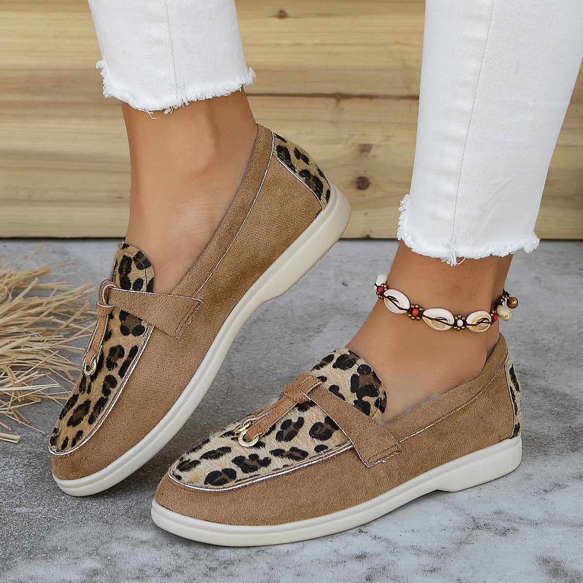 Plus Size Women's Flat Casual Shoes bea331b5 5349 450b b5cd 12b4888e0911 91a80559 15d8 40ff a78c e0d7bdbecc0d