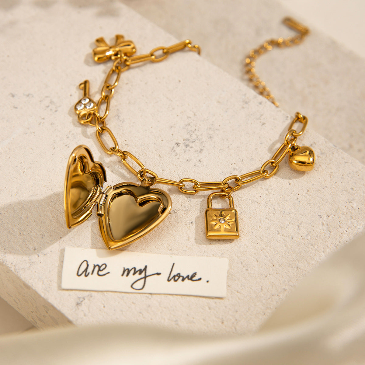 Love Chain Bracelet Fashion Titanium Steel Pearl Bow Bracelet