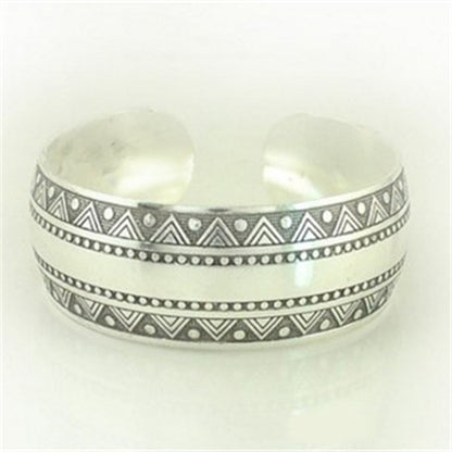 Women's Vintage Miao Silver Carved Bracelet bfc21a10 a510 4d36 bb01 5c6df5de0503
