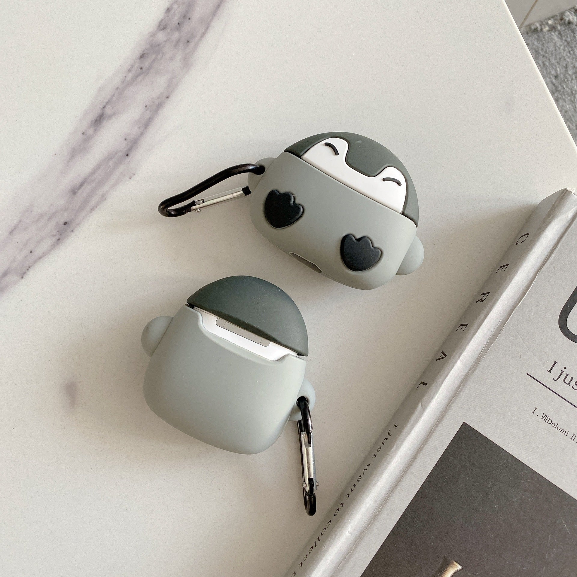 Penguin Cute Wireless Bluetooth Headset Silicone Case c01c340a 383d 4001 bb6b 7ec3c69d196c