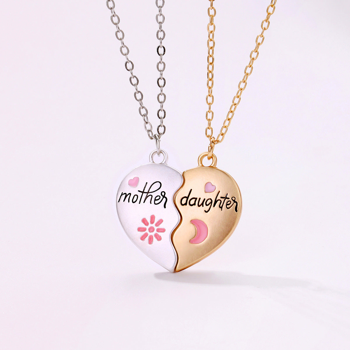 2PCS Set Jewelry Mother Daughter Necklace Matching Heart Magnetic Pendant Fashion Gifts For Mother's Day - HD Wireless Product #2