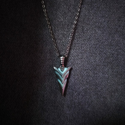 Luminous Arrow Necklace Vintage Light-emitting Pendant c09da03a 32e4 457d a74a b30abcf20b6c