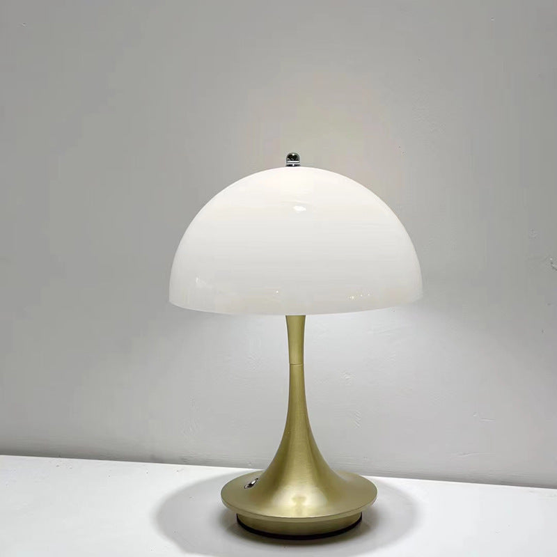 Nordic Retro Bedroom Bedside Lamp Rechargeable Decorative Study Table Lamp c0b72c75 a632 45ab a9aa bae731ab544c