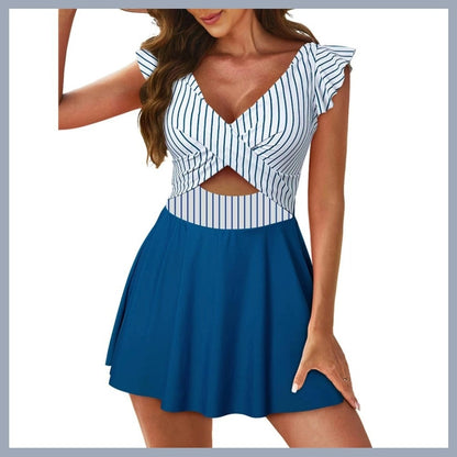 Women's Casual Flounced One-piece Swimsuit c1a21ba1 9e80 4291 8d98 06fccafcbaba trans