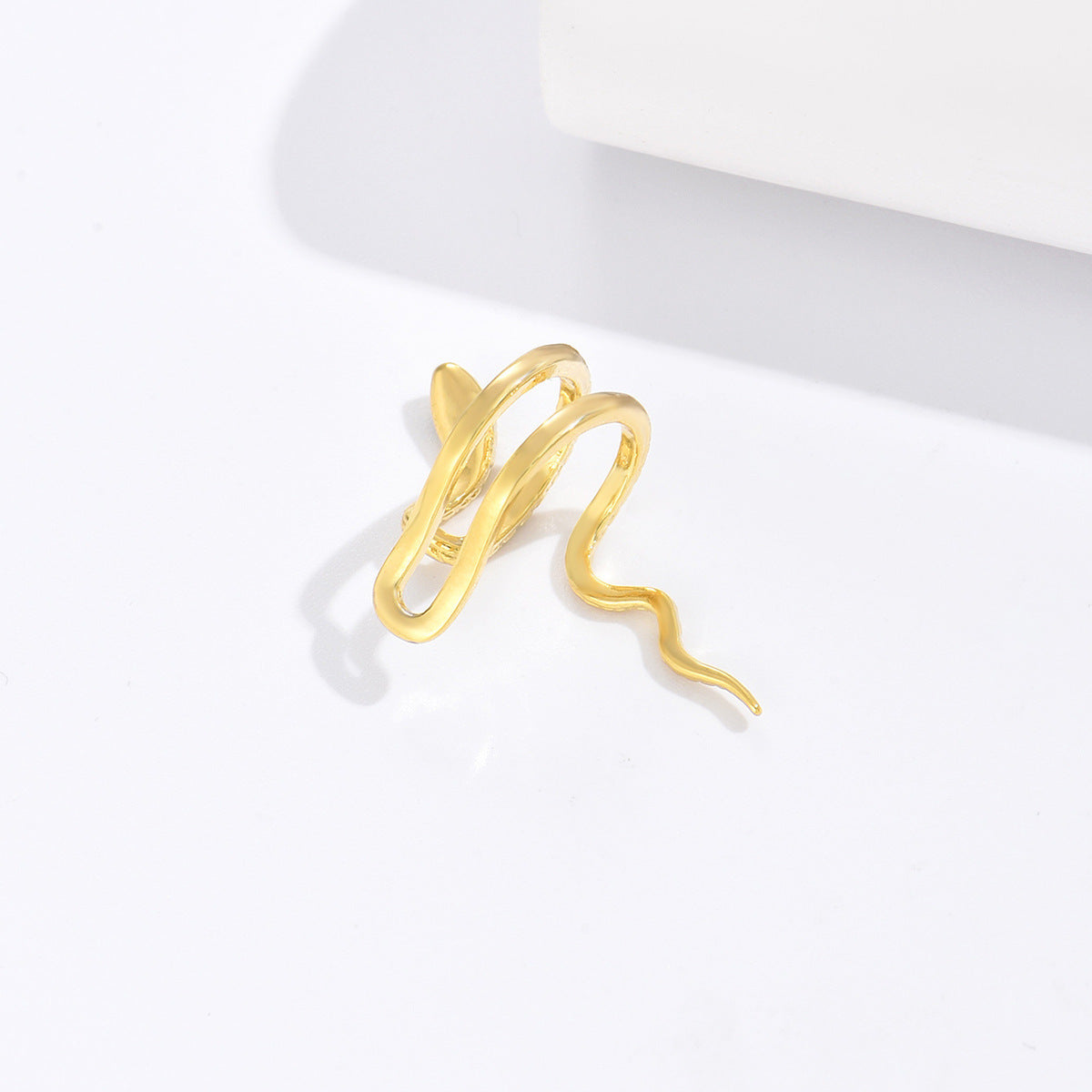 Design Ear Clip Gold Snake Winding Retro c32c57c3 b3b2 4e73 a3e7 dd35b786cb46