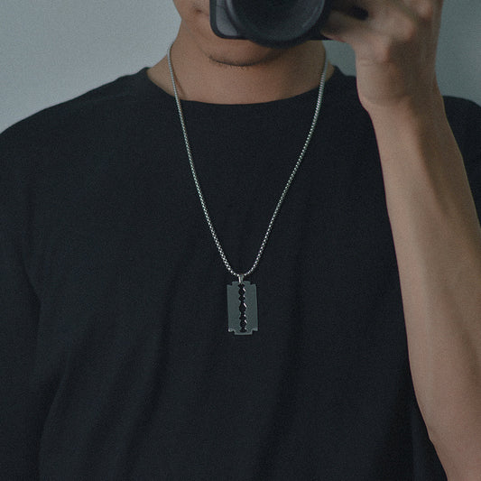 Personality Versatile T-Shirt Chain Male Punk Titanium Steel Pendant c33878e8 ceb8 4334 8a30 5978e9c343af