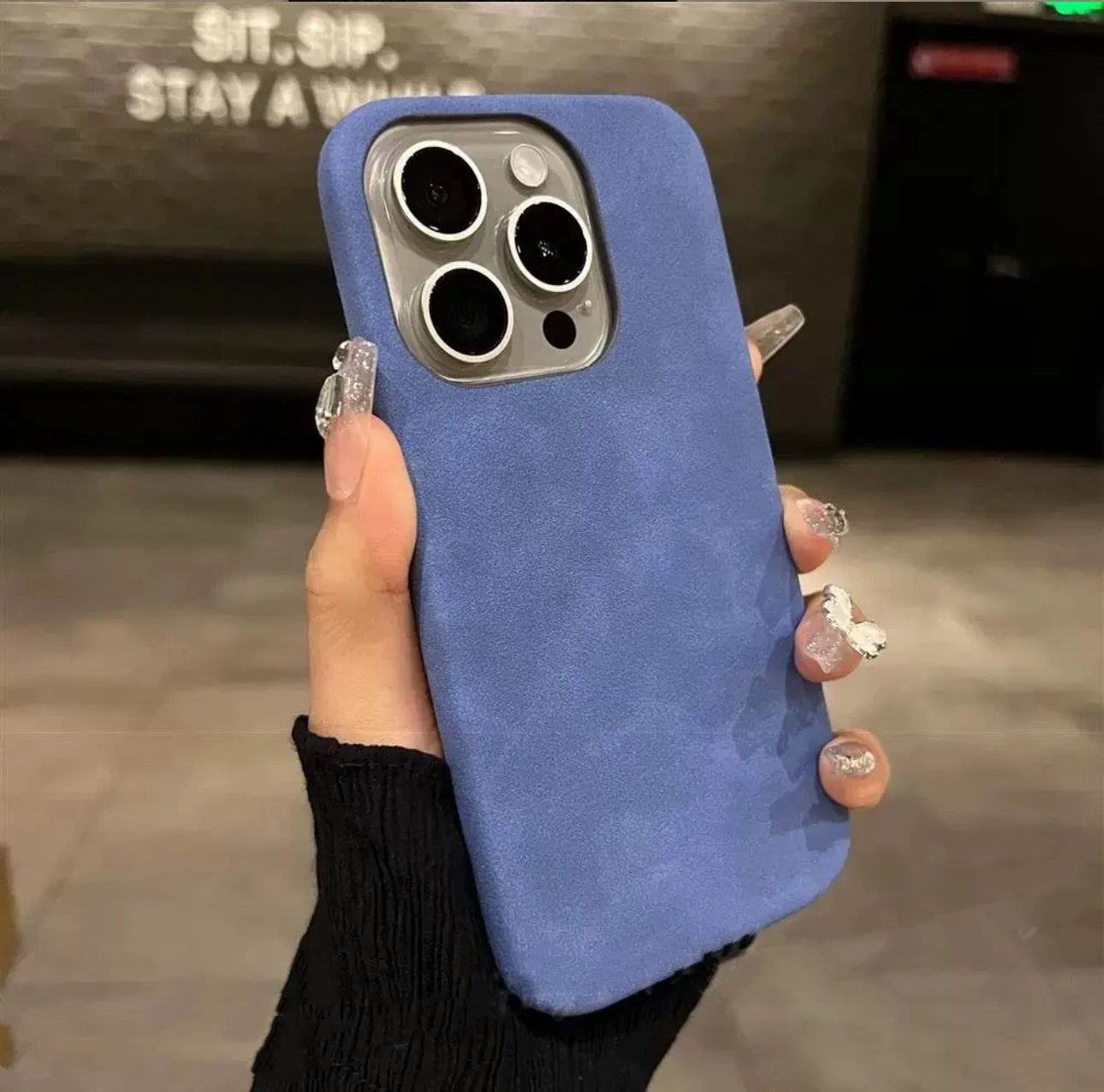 New High-grade Solid Color Suede Phone Case - 图片 9