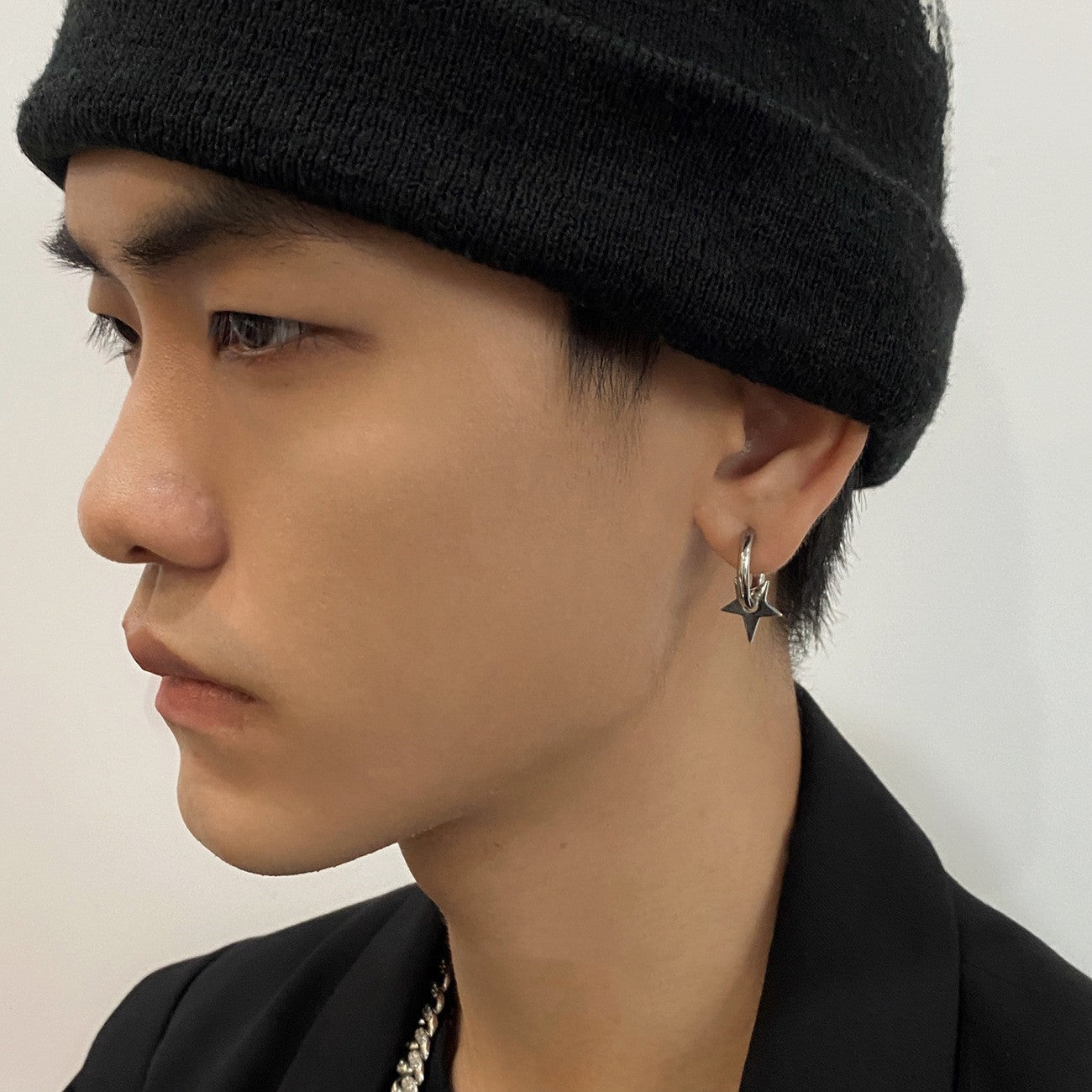 Special-interest Design Female Couple Hip Hop Earrings c4877771 d8fd 48a5 b785 4e7d144f9280