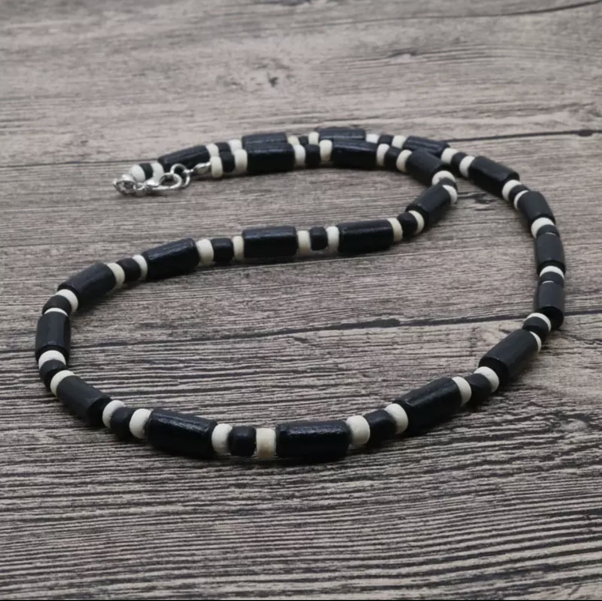 Men's Beaded Tribal Necklace Coir Surf c4c23e2b d853 44ef b5fd b9ca41341a60