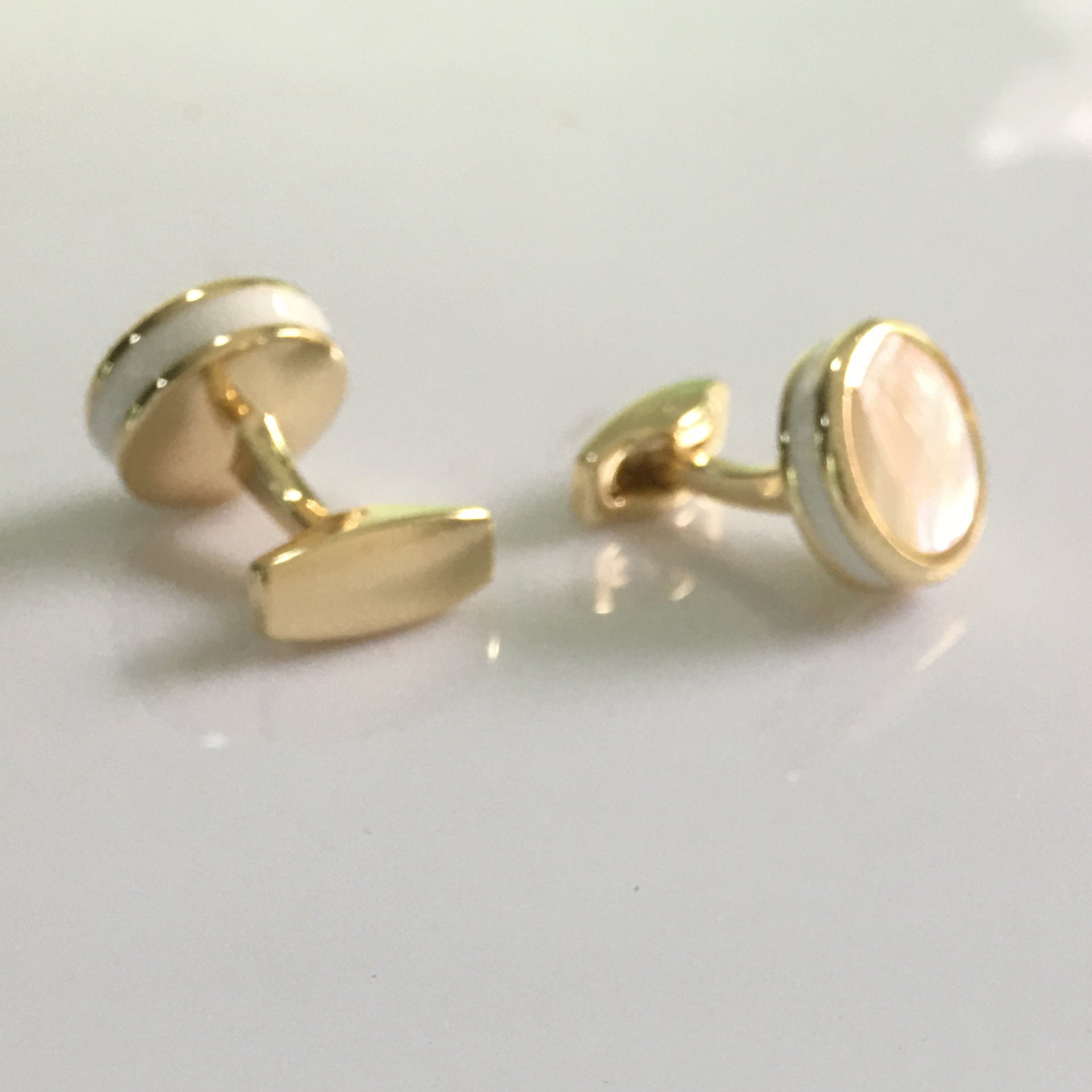 New French Style Shirt Cufflinks Dress Cufflink Shell Cuff Men's Accessories c4f75788 bba6 456a a898 0ba1237df618