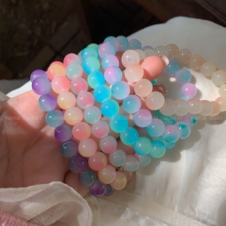Ice-permeable Gradient Two-color Pliable Temperament Bracelet c76abfd5 419e 42d7 b928 85f9f381154f