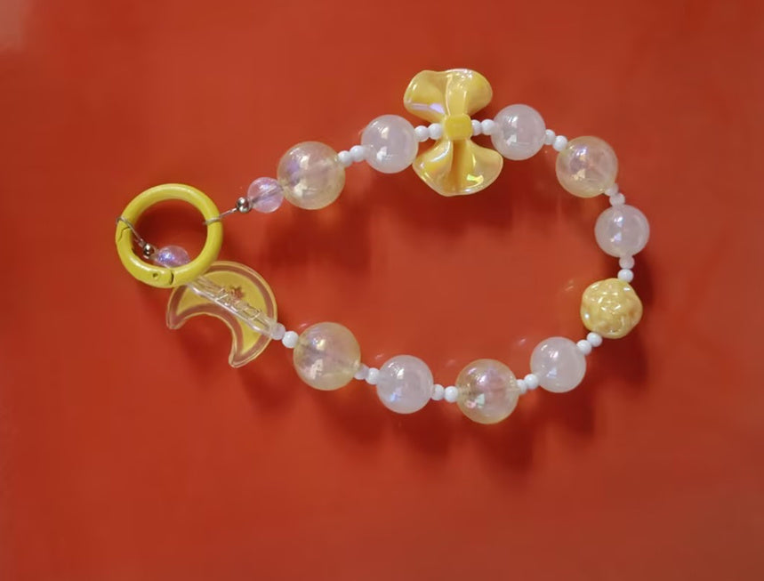 Bow Luminous Colorful Acrylic Beads Mobile Phone Charm Keychain c8280da3 bf9d 4ee6 98da 20aadef291b7