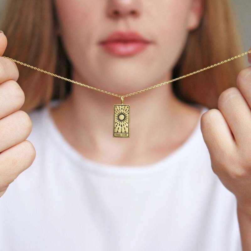Fashion Tarot Card Artifact Pendant Necklace c89f811c a598 4091 8026 8c5e51dbec4c