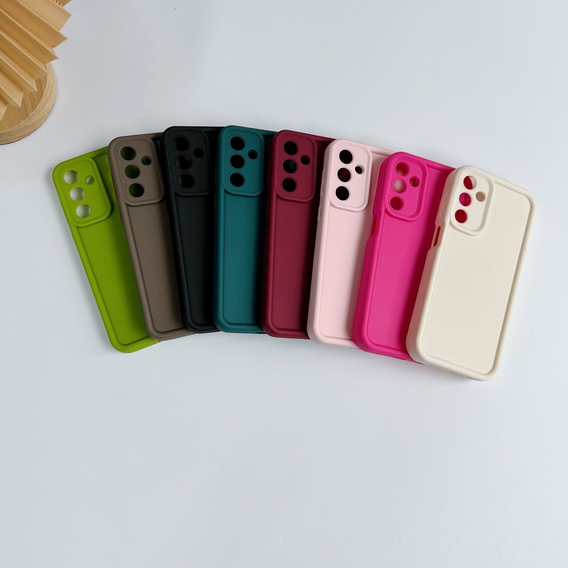 Solid Color Minimalist Silicone Soft Shell Phone Case - 图片 2