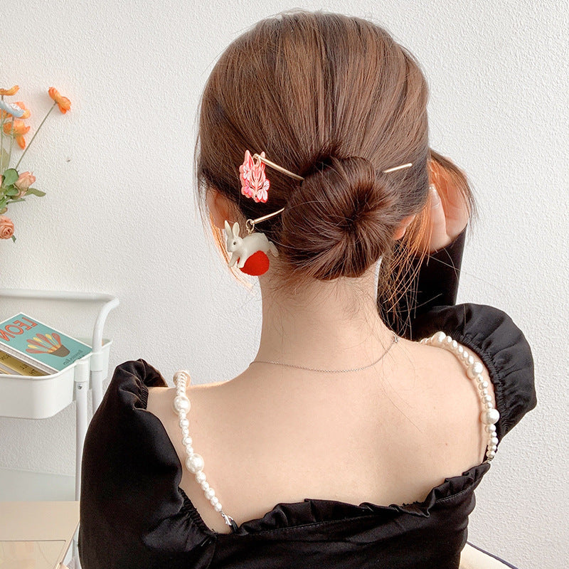 Teenage Girl Playful Design Sense Hairpin Coiffure c8bb8e59 a2f7 4969 b995 4c60813c800c