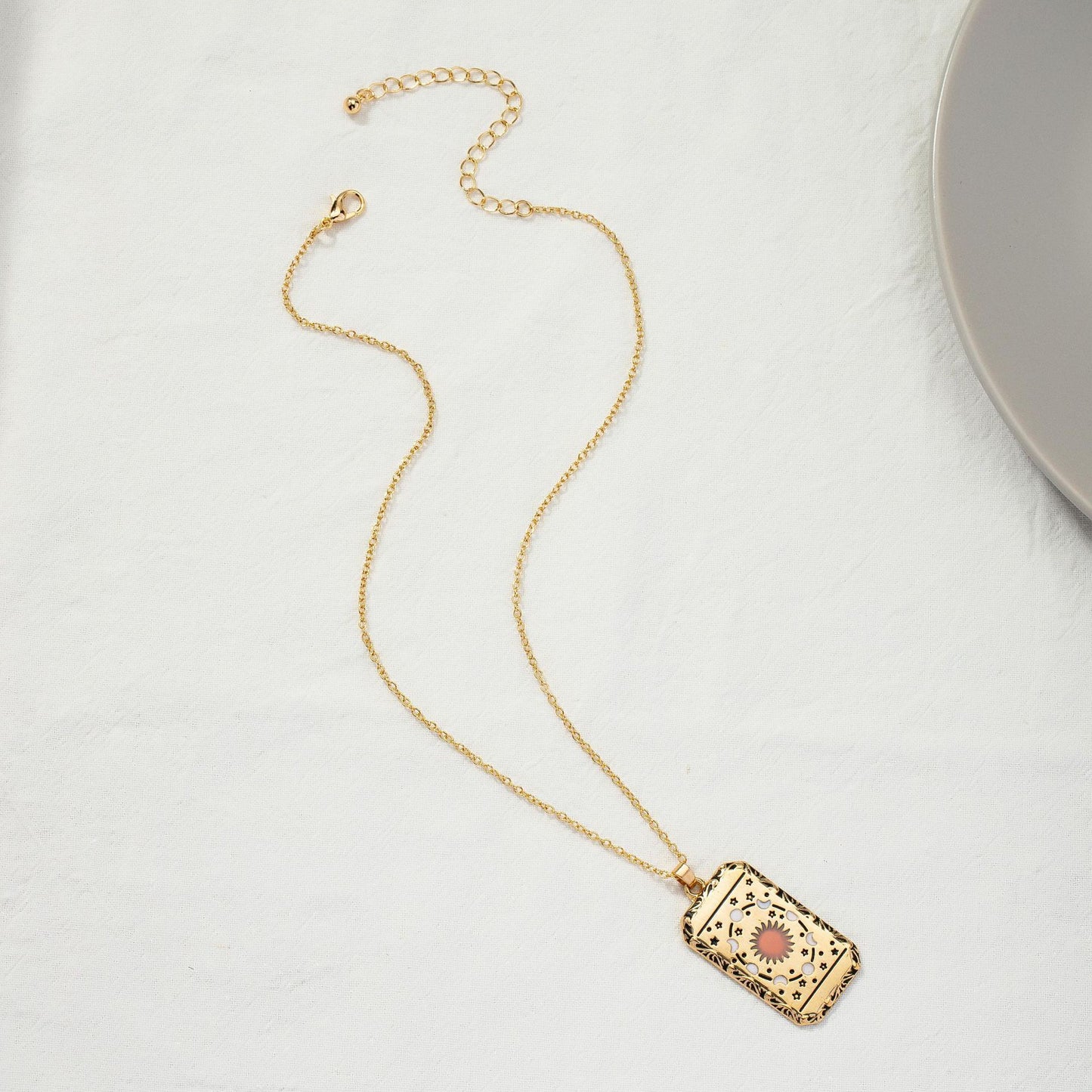Tarot Brand Fashion Necklace Popular Square Brand cb199ca0 e164 4e3b 9ec8 9649d20febb4