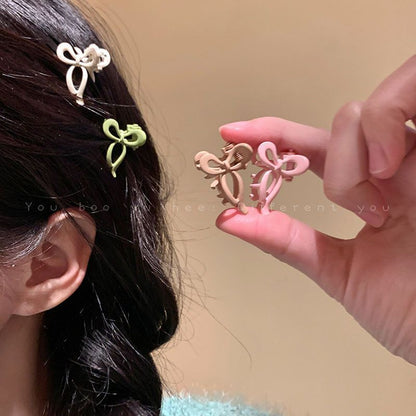 Girl Bow Barrettes Small Hair Grabbing Clip cba35a90 d7fc 4d8e b77a 9e33e427b5dc