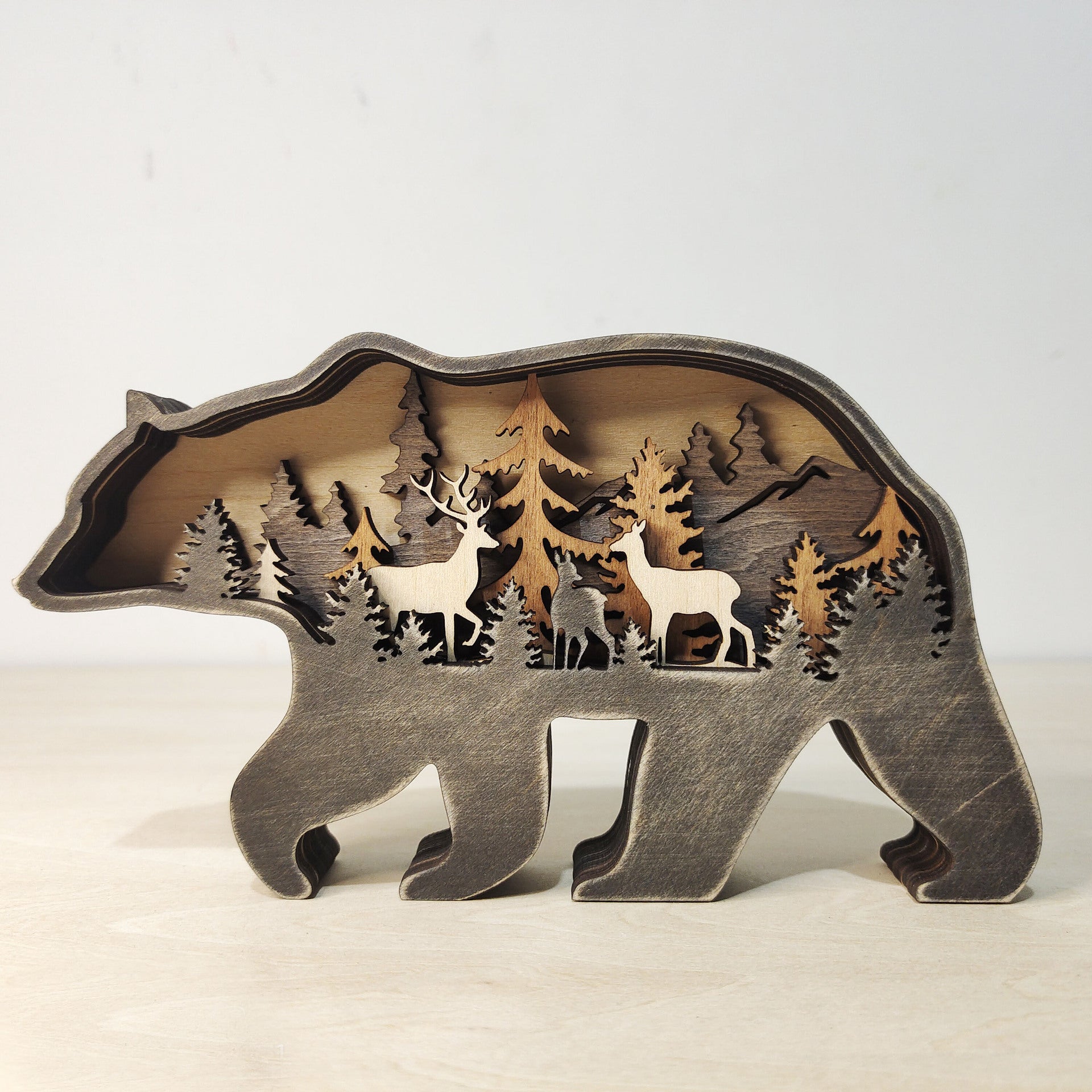 Christmas Decoration Wooden Animal Carving Handcraft Gift Wall Hanging Sculpture 3D Bear Deer Elk Art Decor New Year Ornament