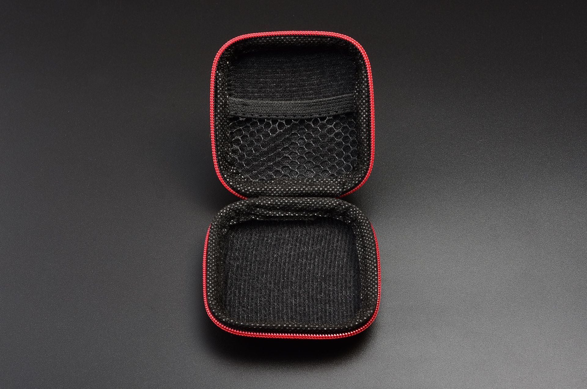 Earphone Bag Multi-function Mobile Phone Charger Data Cable Arrangement Storage Box cc65daff 8859 4479 b74f 15f1e42b958c