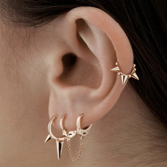 Temperament Niche Design Female Personality Earrings cd565125 b771 413e b4c5 7ff7df117e7b