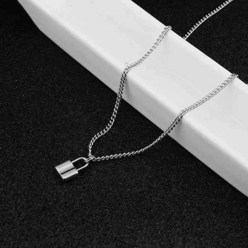 European And American Xi Pendant Necklace Fashion Ins Style cdfaa28f 4098 4891 9b01 91eb1557b50a