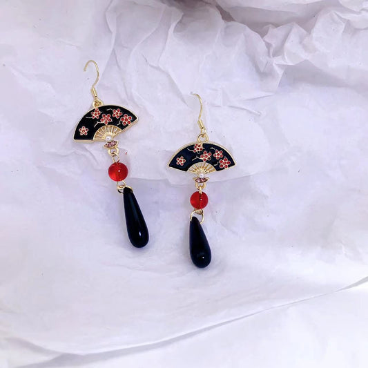 Chinese Style Retro Plum Blossom Scallop Earrings Women's New Chinese Style ce48472d a519 4c97 a626 d141bf5509b2