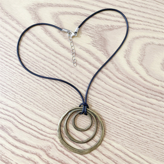 Simple Personality Hollow Circle Necklace Pendant ce8174af a5d1 4a78 88c4 3c1c41b69d18