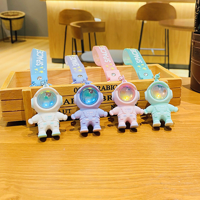 Creative Astronaut Sunset Atmosphere Lamp Car Keychain cfa32605 b98b 4b02 ae6e d45bc9384dc5
