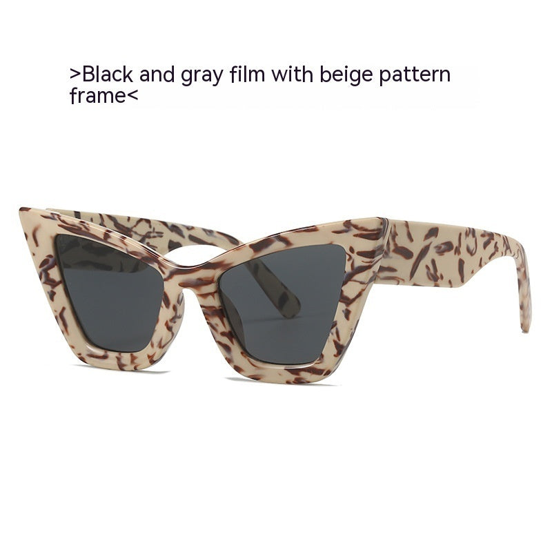 Trendy New Fashion Cat's Eye Sunglasses d0390873 3c03 4a67 8407 91f2be2ddbba trans