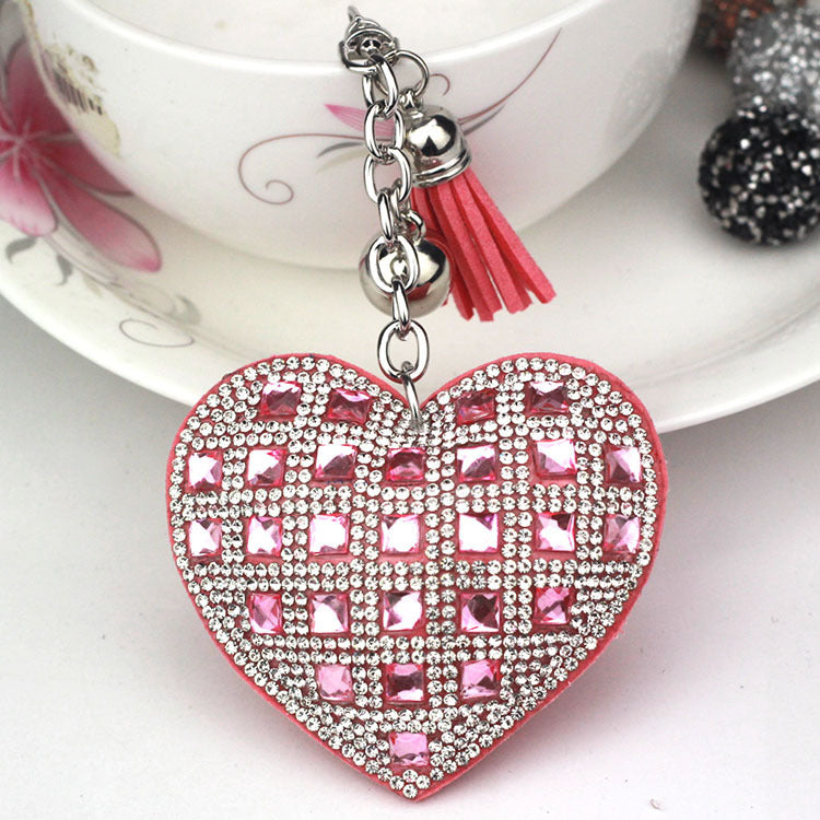European And American Style Personalized Gift Keychain Pendant d305daf6 313a 424e ba8e afd6703be3ca