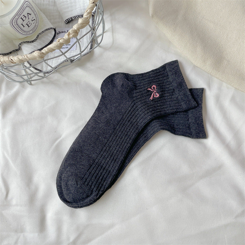 Bow Embroidered Short Thin Socks d326bb21 2de4 401b b597 bf8a7a2aca5a