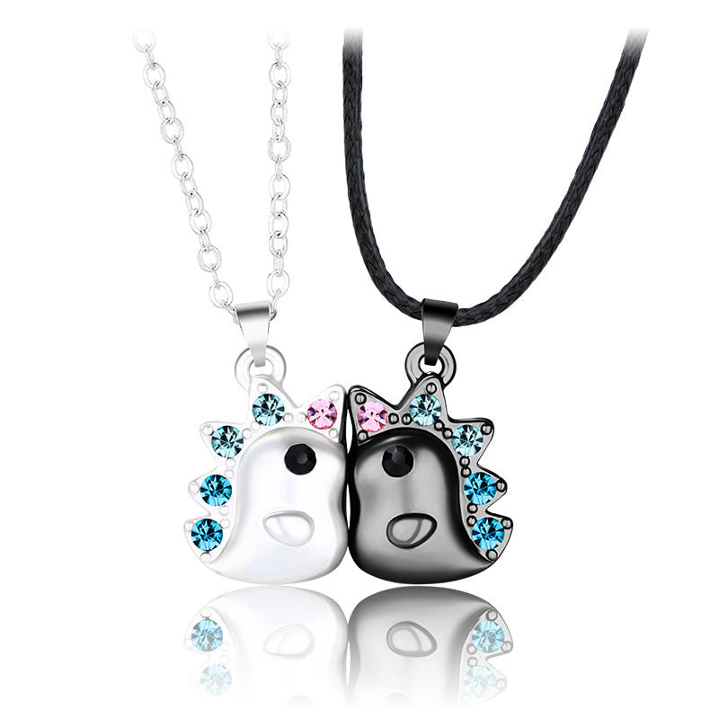 Couples European And American Style Three-dimensional Effect Magnetite Necklace d36972e3 2f88 4649 a19c 8e7a000fd79b